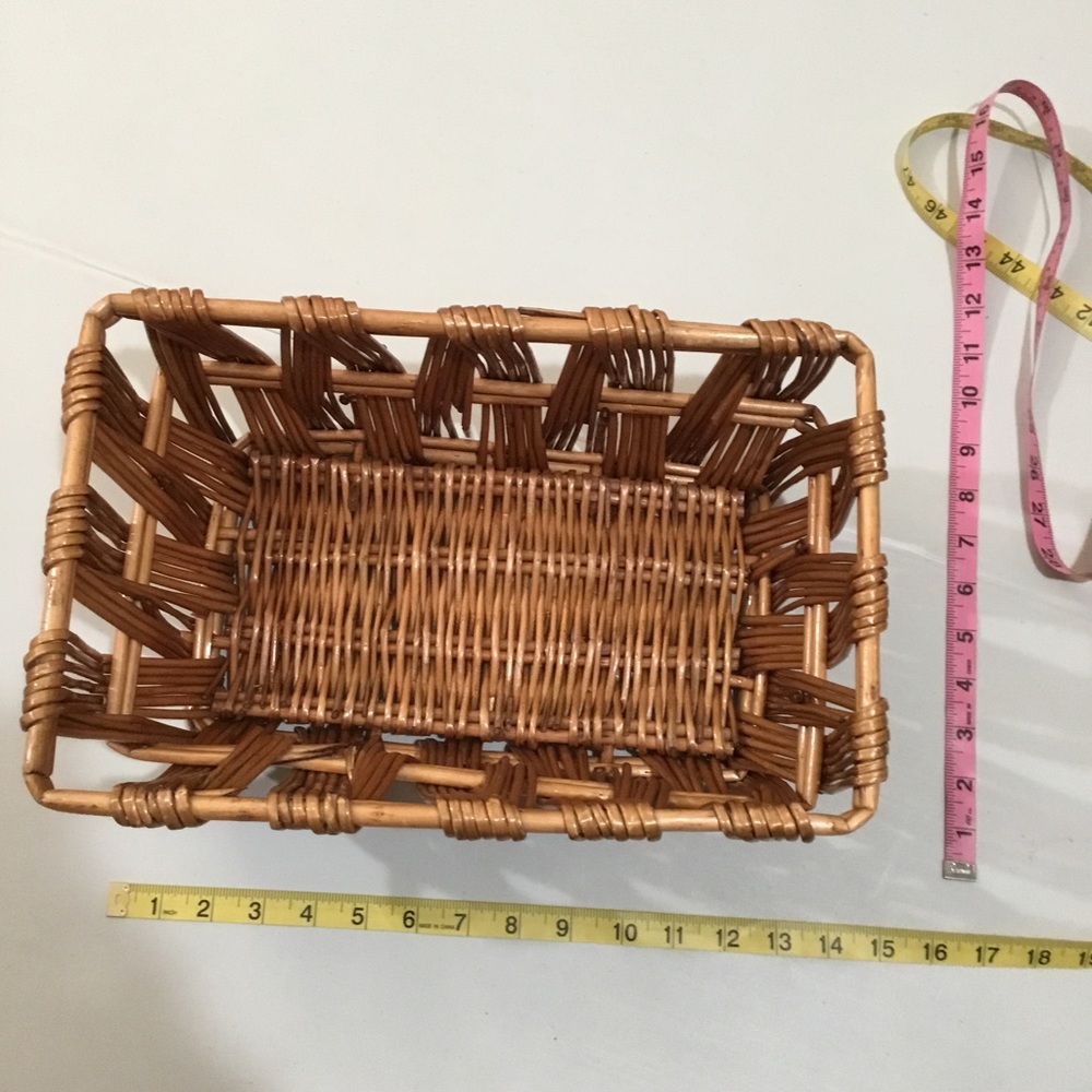 Wicker Basket - Picture 11 of 12